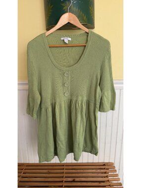 Dressbarn Woman Green Knit Babydoll Top Size 14/16 Short Sleeve Button Detail